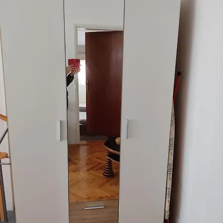 Ivana Apartmán *
